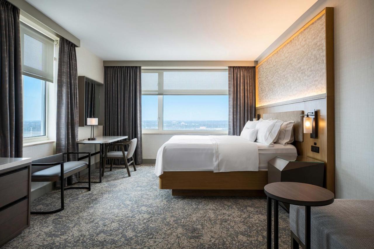 Отель The Westin Chicago Ломбард Экстерьер фото