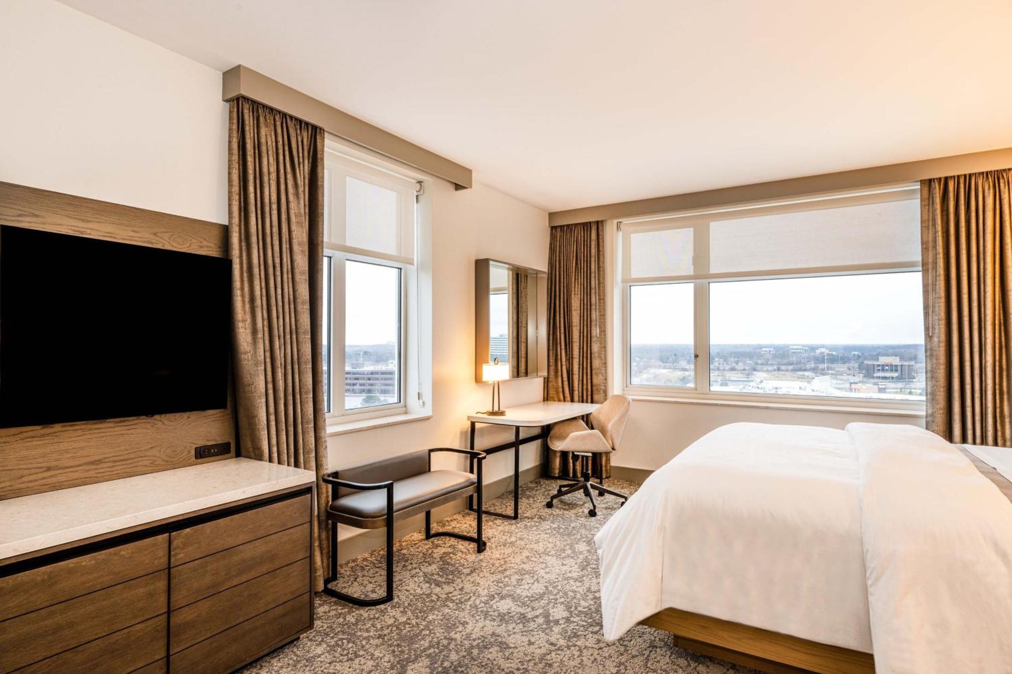 Отель The Westin Chicago Ломбард Экстерьер фото